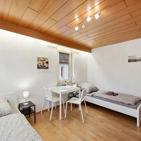 Guenstiges Apartmenthaus Fuer Monteure In Wifi, Smart Tv, Parking New Appartement Waiblingen (Stuttgart)