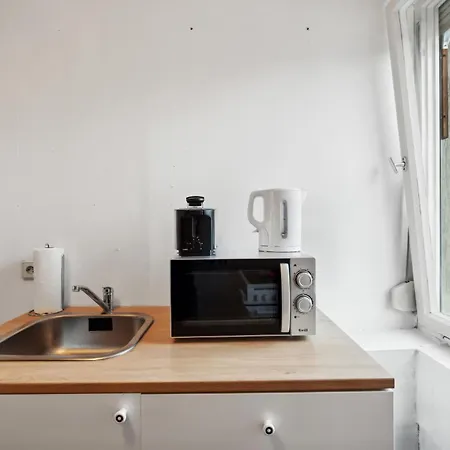 Guenstiges Apartmenthaus Fuer Monteure In Wifi, Smart Tv, Parking New Appartement