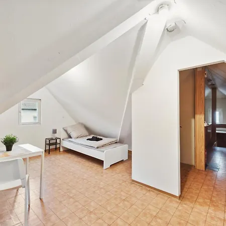 Guenstiges Apartmenthaus Fuer Monteure In Wifi, Smart Tv, Parking New Appartement