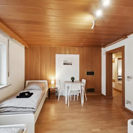 Guenstiges Apartmenthaus Fuer Monteure In Wifi, Smart Tv, Parking New *